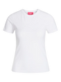 Hvid JJXX T-shirt med korte ærmer og rund hals. JJXX-mærke synligt i nakken.