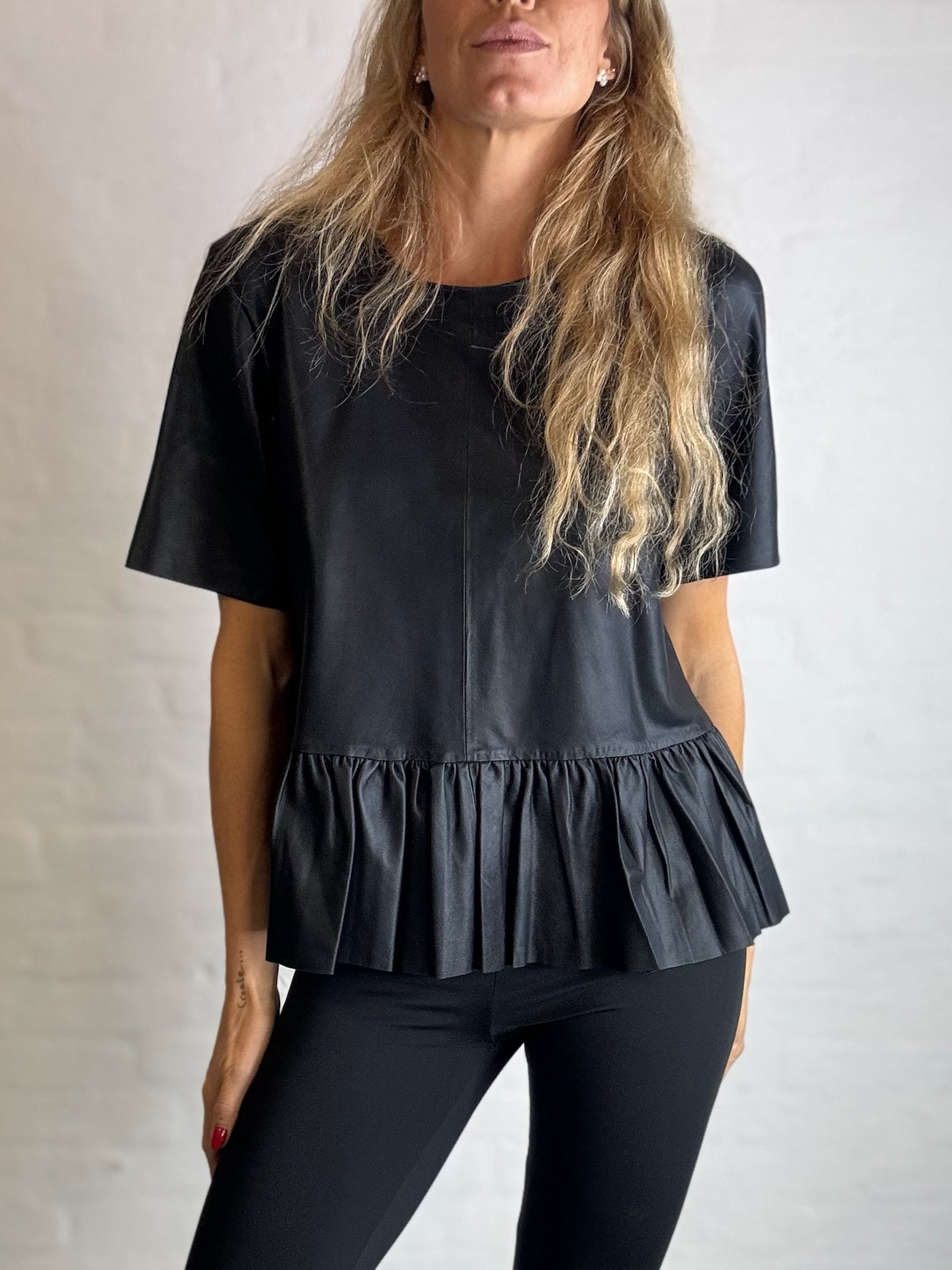 Re:Designed - Leather t-shirt - Black - Hawa