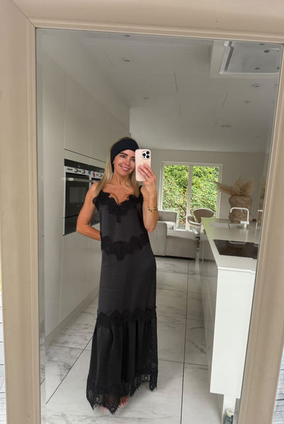 CC Heart - Kjole - Black - Lace detail - Stilkompagniet.dk