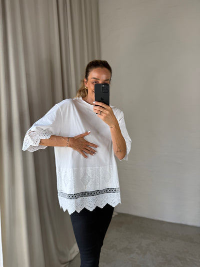 Sassy Copenhagen - T-shirt - Hvid Blonde - Liva