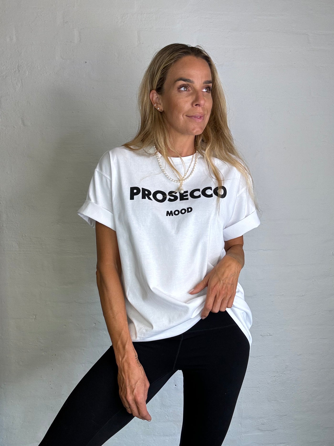 Sassy Copenhagen - Statement t-shirt - White - Prosecco mood