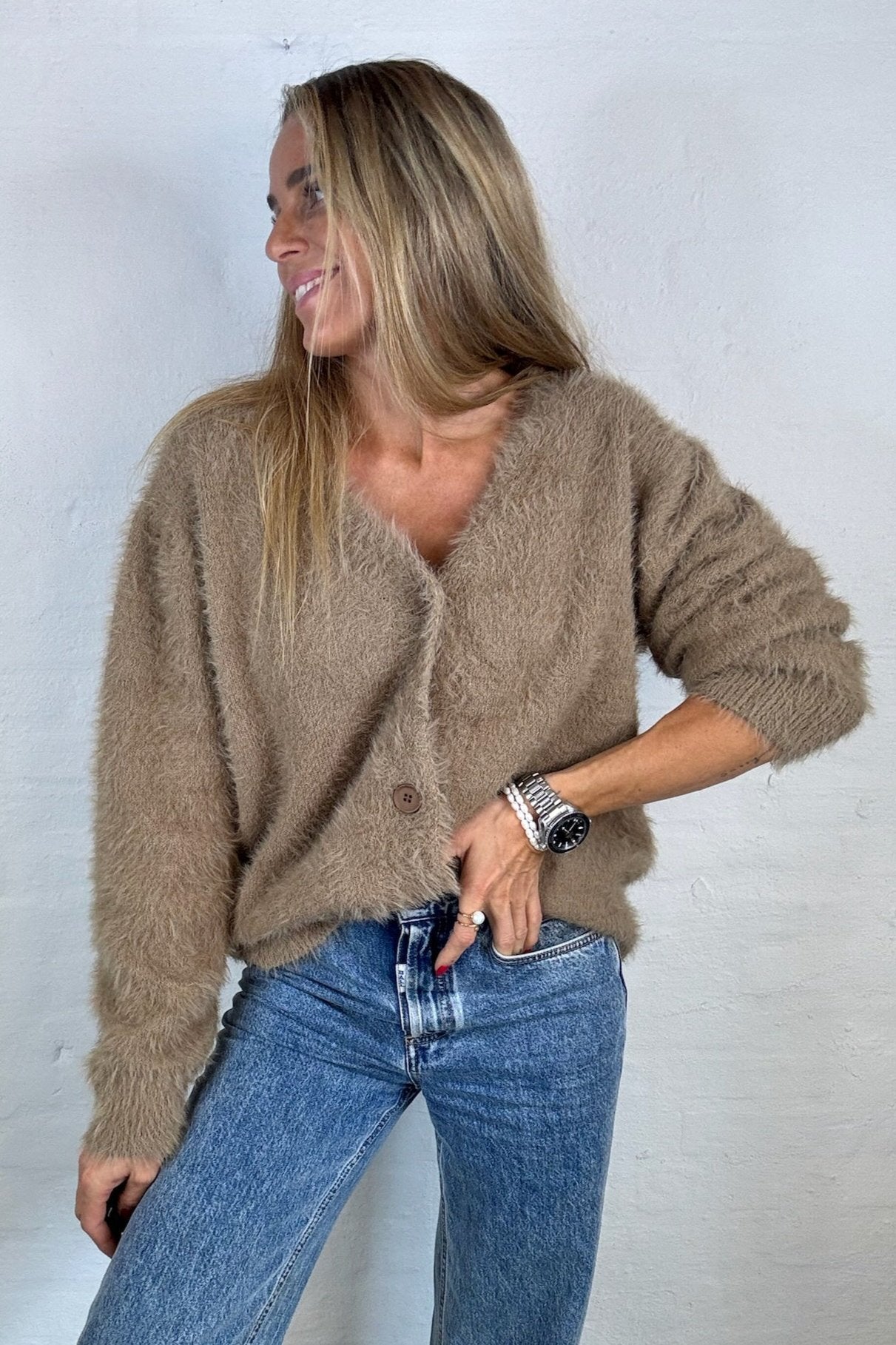 Sassy Copenhagen- Fluffy knit - Latte - Tanna (note Size m/l is in preorder for week 49/50)