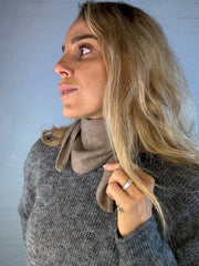 Andcopenhagen - Cashmere trinity mini scarf - 100% Cashmere - Dark coffee (preorder week 9/10)