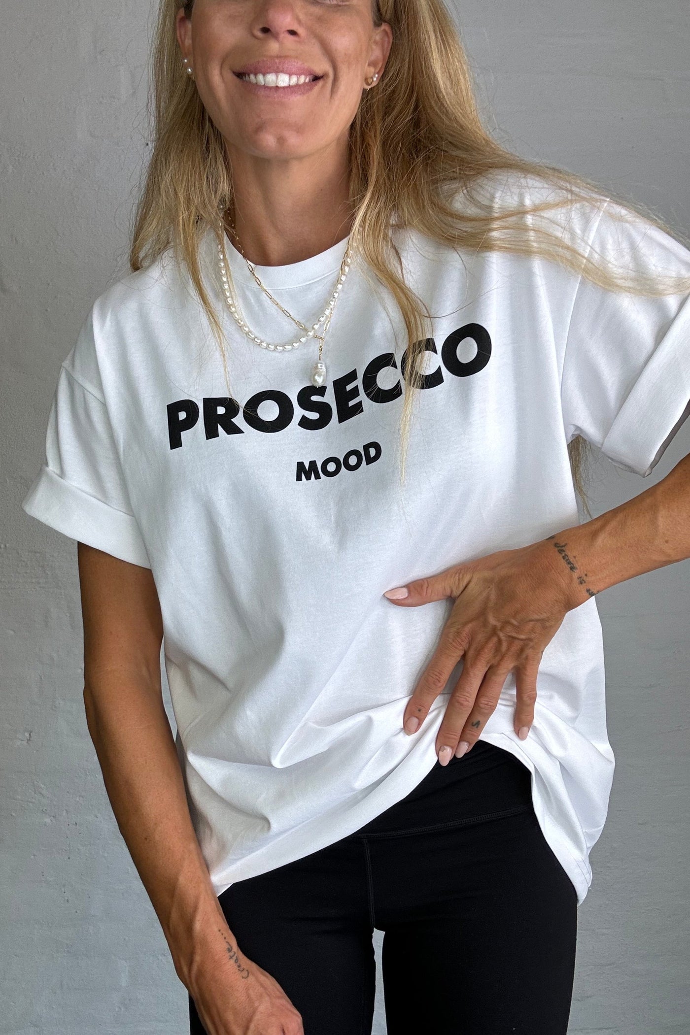 Sassy Copenhagen - Statement t-shirt - White - Prosecco mood