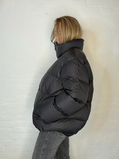 Sassy Copenhagen - Puffer jacket - Black - Down jacket - Alina