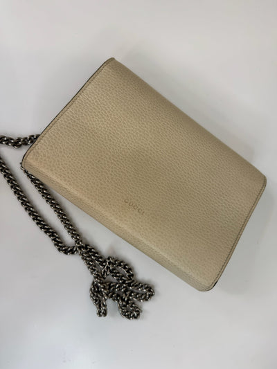 Gucci - Dionysus GG supreme chain wallet - Creme - Secondhand