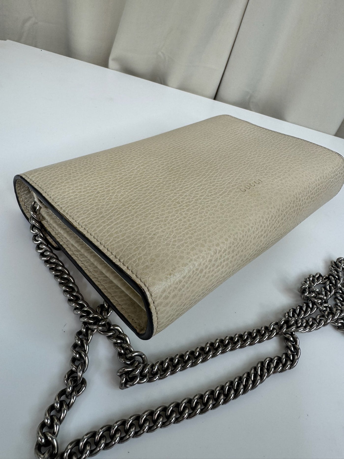 Gucci - Dionysus GG supreme chain wallet - Creme - Secondhand