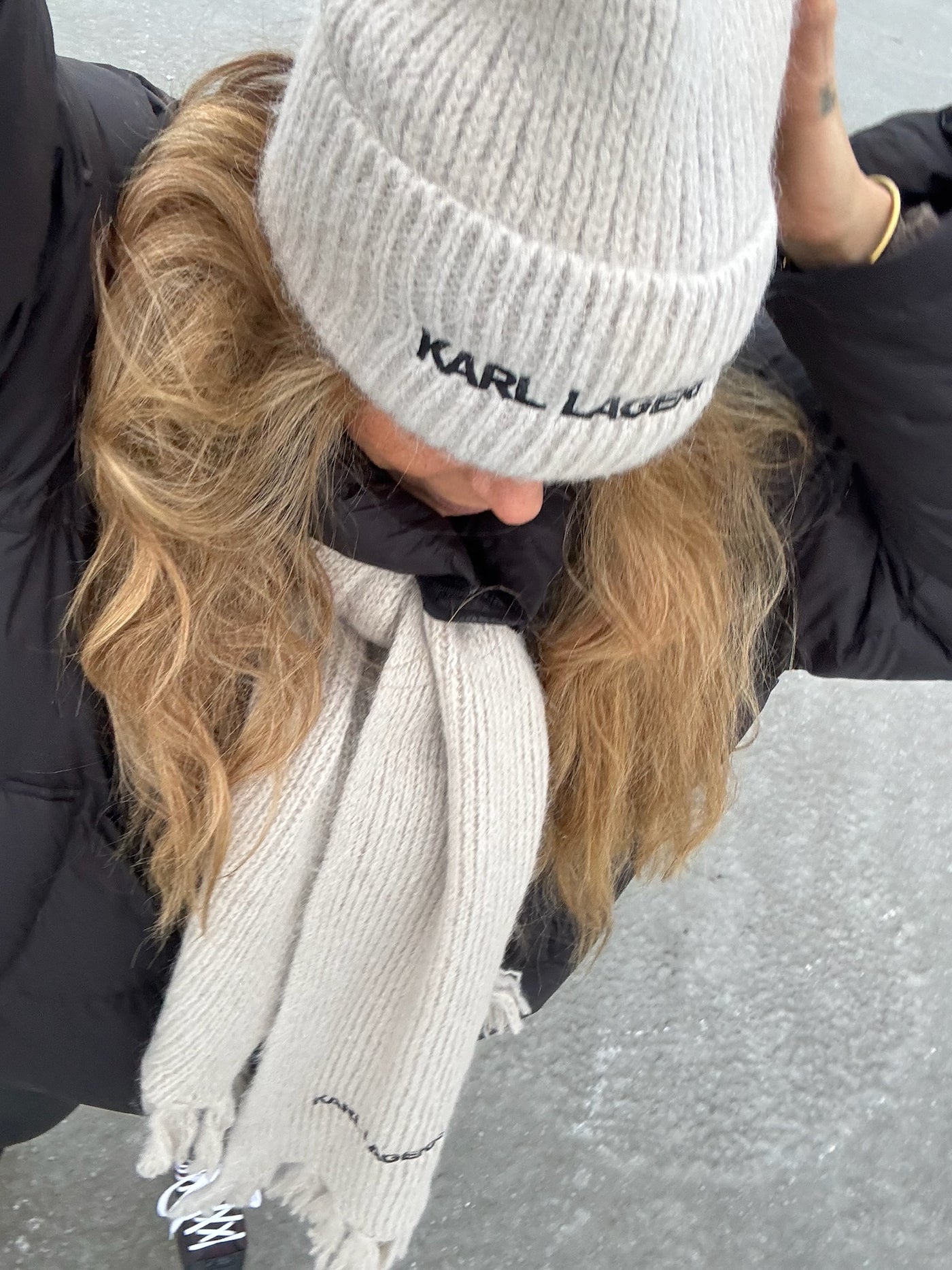 Karl Lagerfeld - Beanie - Sand - ESSENTIAL BEANIE