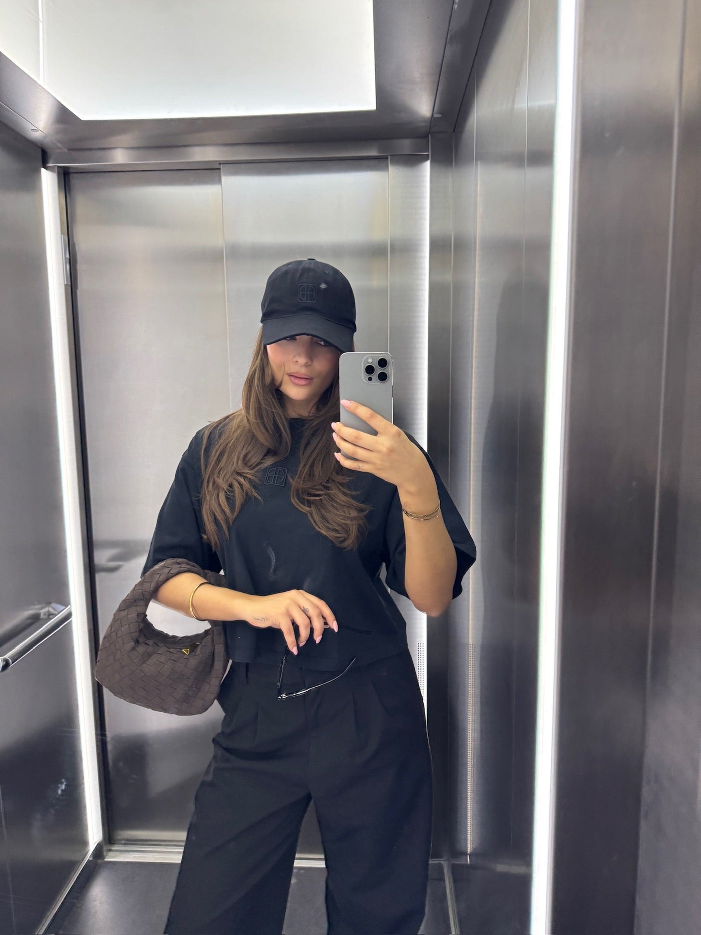 American Vintage - T-shirt - Black - Ample Mc colrond