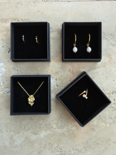 Andcopenhagen - Luxury Advent Calendar - 4 Jewelry + 4 Accessories