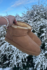 Lambskin with laces teddy bear boots - tan “Normal in size”