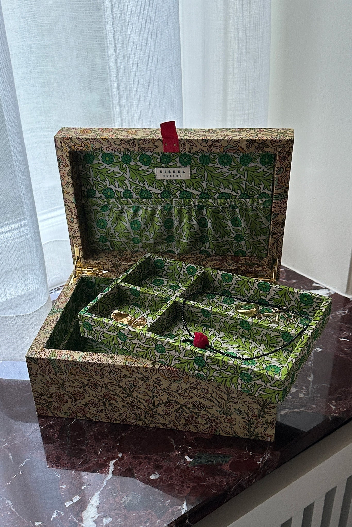 Sissel Edelbo - Smykkeskrin/organizer - Jacita SILK  - No. 54