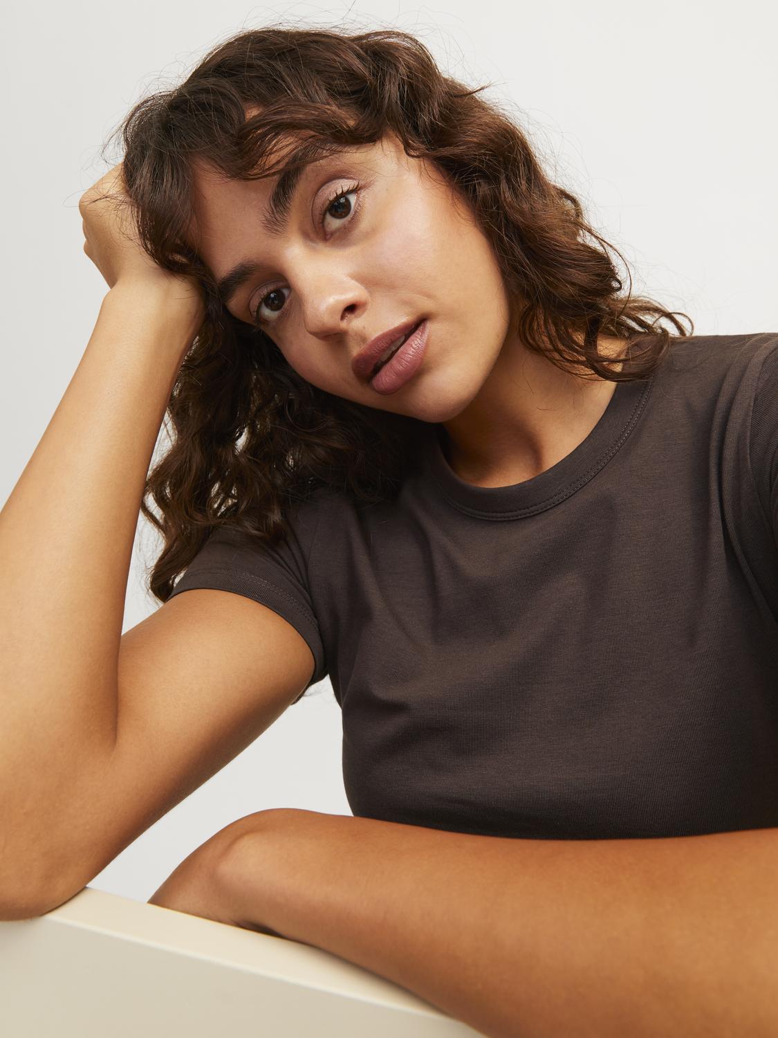 JJXX - T-shirt - Brown - Gigi - Stilkompagniet.dk