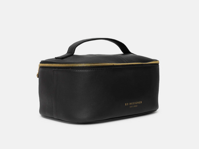 Re:Designed - Cosmetics bag - Black Helga small - 100% Leather