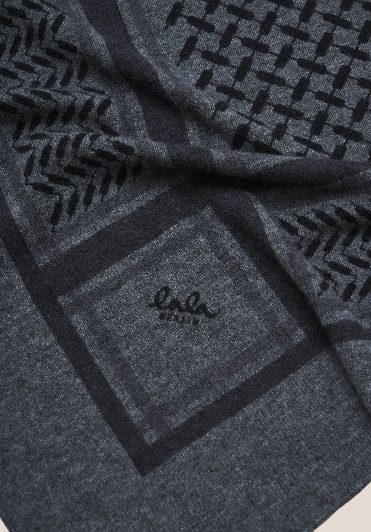 LALA BERLIN - Cashmere scarf - Trinity classic M - City middlegrey melange grey