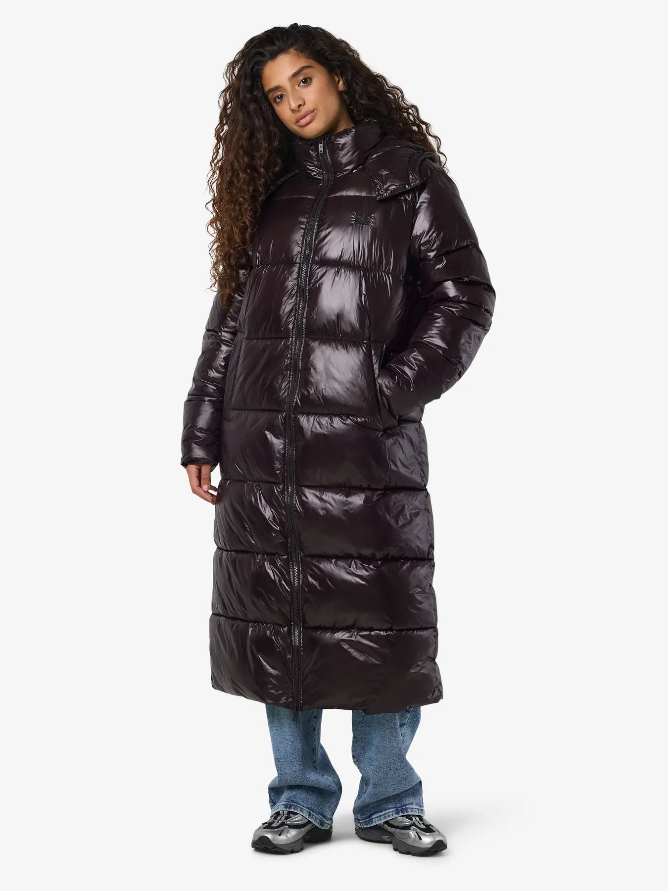 Noisy May - Puffer jakke - Black X-Long - Allie Shiny (PREORDER)