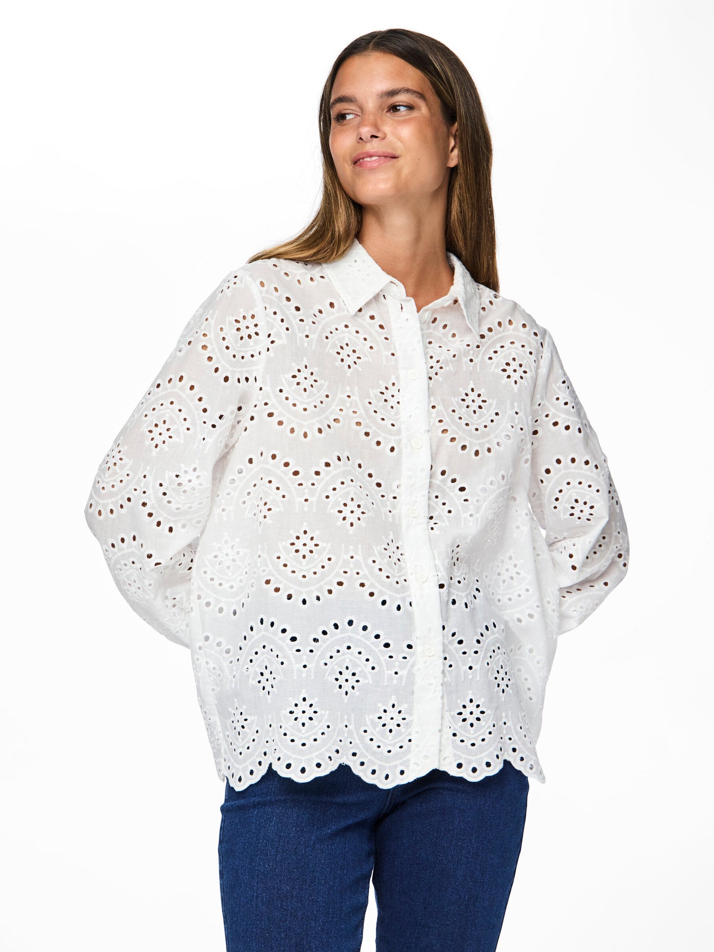 Pieces - Skjorte - Hvid broderi anglaise - Vilde