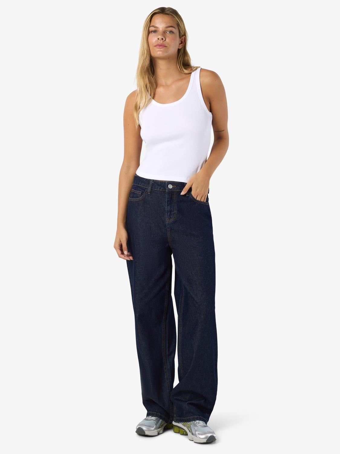 Noisy May - Jeans - Dark blue denim - Alexa Mw Loose