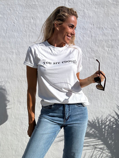 Sassy Copenhagen t-shirts & toppe Statement t-shirt - You are enough - Saga - Sassy Copenhagen