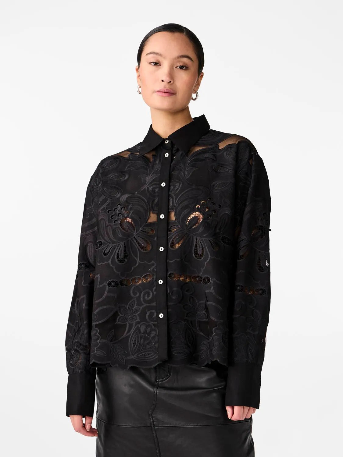 Lace mesh shirt - Black - Pi - YAS