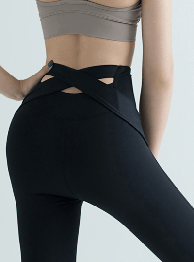 Sassy Copenhagen fitness Yoga leggings med krydsning - Fitness shape wear Thilde - Sassy Copenhagen